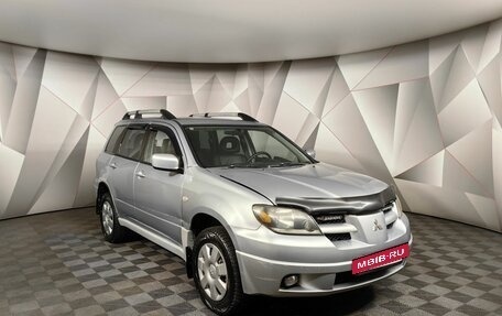 Mitsubishi Outlander III рестайлинг 3, 2003 год, 375 000 рублей, 3 фотография