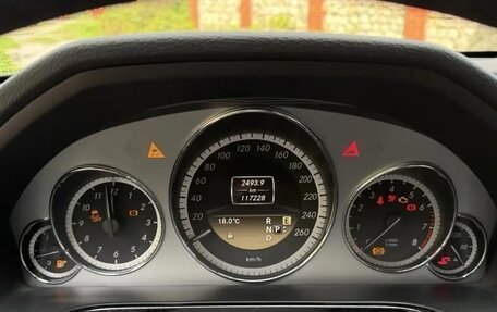 Mercedes-Benz E-Класс, 2012 год, 3 200 000 рублей, 3 фотография