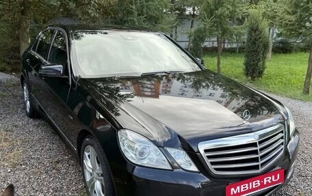 Mercedes-Benz E-Класс, 2012 год, 3 200 000 рублей, 8 фотография