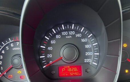 KIA Rio III рестайлинг, 2017 год, 950 000 рублей, 5 фотография