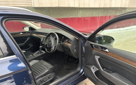 Volkswagen Passat B8 рестайлинг, 2015 год, 1 750 000 рублей, 8 фотография