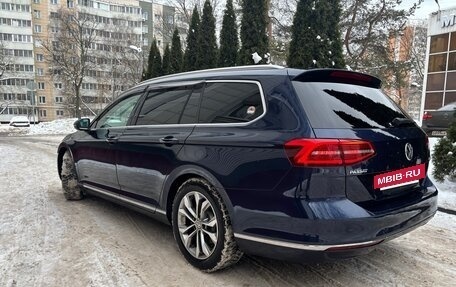 Volkswagen Passat B8 рестайлинг, 2015 год, 1 750 000 рублей, 4 фотография