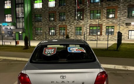 Toyota Platz, 2000 год, 325 000 рублей, 3 фотография