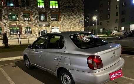 Toyota Platz, 2000 год, 325 000 рублей, 4 фотография