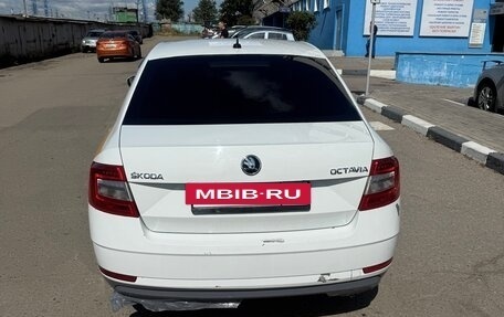 Skoda Octavia, 2018 год, 800 000 рублей, 3 фотография