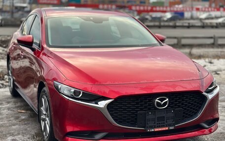 Mazda 3, 2020 год, 1 870 000 рублей, 2 фотография