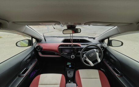 Toyota Aqua I, 2016 год, 950 000 рублей, 8 фотография