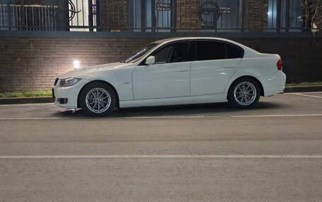 BMW 3 серия, 2010 год, 900 000 рублей, 8 фотография