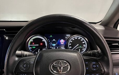 Toyota Camry, 2019 год, 3 000 000 рублей, 18 фотография