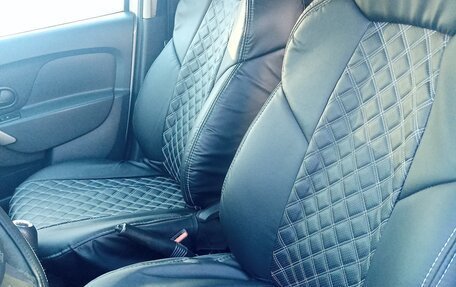 Renault Logan II, 2016 год, 730 000 рублей, 10 фотография