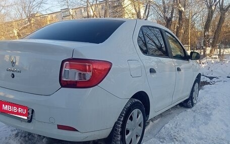Renault Logan II, 2016 год, 730 000 рублей, 3 фотография