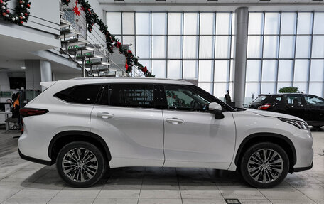 Toyota Highlander, 2025 год, 5 850 000 рублей, 5 фотография