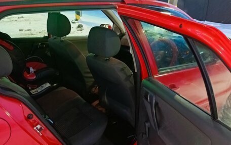 Volkswagen Polo III рестайлинг, 2001 год, 300 000 рублей, 9 фотография