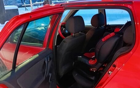 Volkswagen Polo III рестайлинг, 2001 год, 300 000 рублей, 12 фотография