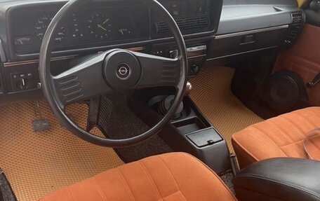 Opel Rekord E, 1980 год, 485 000 рублей, 27 фотография