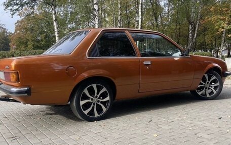 Opel Rekord E, 1980 год, 485 000 рублей, 36 фотография