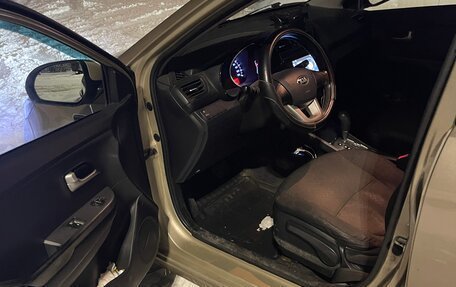 KIA Rio III рестайлинг, 2013 год, 750 000 рублей, 7 фотография