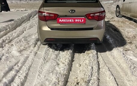 KIA Rio III рестайлинг, 2013 год, 750 000 рублей, 9 фотография