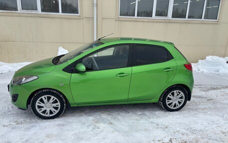 Mazda 2 III, 2010 год, 650 000 рублей, 2 фотография