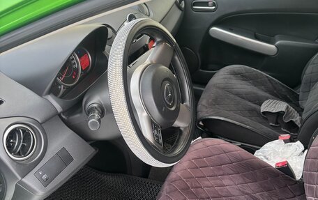 Mazda 2 III, 2010 год, 650 000 рублей, 13 фотография