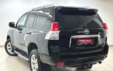 Toyota Land Cruiser Prado 150 рестайлинг 2, 2013 год, 3 100 000 рублей, 6 фотография