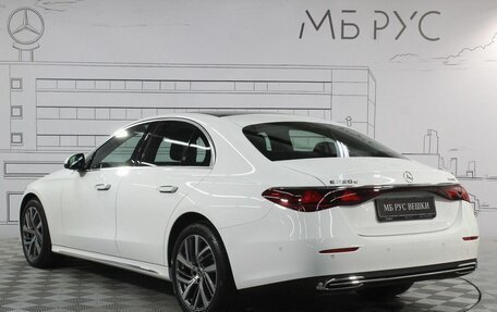 Mercedes-Benz E-Класс, 2024 год, 7 900 000 рублей, 10 фотография