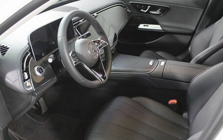 Mercedes-Benz E-Класс, 2024 год, 7 900 000 рублей, 14 фотография