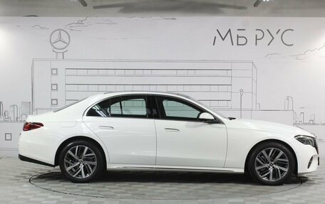 Mercedes-Benz E-Класс, 2024 год, 7 900 000 рублей, 13 фотография