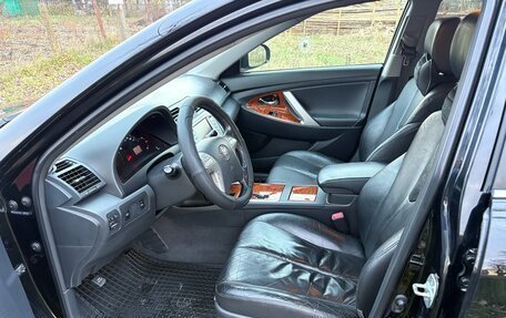 Toyota Camry, 2011 год, 1 190 000 рублей, 10 фотография