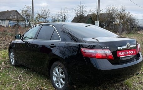 Toyota Camry, 2011 год, 1 190 000 рублей, 3 фотография