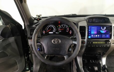 Toyota Land Cruiser Prado 120 рестайлинг, 2006 год, 1 780 000 рублей, 16 фотография
