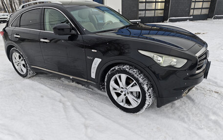 Infiniti QX70, 2016 год, 2 500 000 рублей, 3 фотография