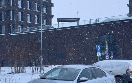 Volkswagen Jetta VI, 2013 год, 810 000 рублей, 3 фотография