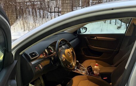 Volkswagen Passat B7, 2011 год, 1 000 000 рублей, 12 фотография