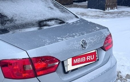 Volkswagen Jetta VI, 2013 год, 810 000 рублей, 6 фотография