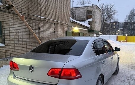 Volkswagen Passat B7, 2011 год, 1 000 000 рублей, 3 фотография