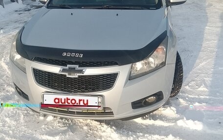Chevrolet Cruze II, 2012 год, 515 000 рублей, 3 фотография