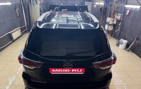 Toyota Highlander III, 2014 год, 2 300 000 рублей, 6 фотография