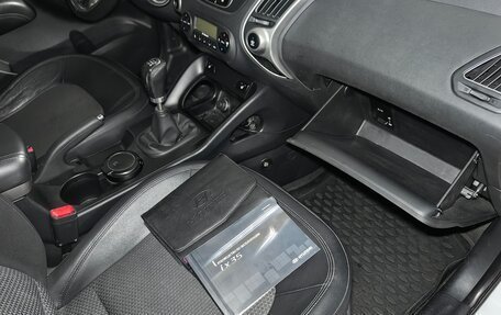 Hyundai ix35 I рестайлинг, 2011 год, 1 370 000 рублей, 23 фотография