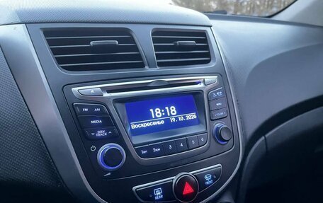 Hyundai Solaris II рестайлинг, 2014 год, 730 000 рублей, 14 фотография