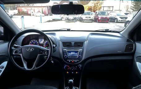 Hyundai Solaris II рестайлинг, 2014 год, 730 000 рублей, 12 фотография