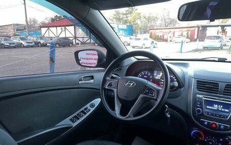 Hyundai Solaris II рестайлинг, 2014 год, 730 000 рублей, 11 фотография