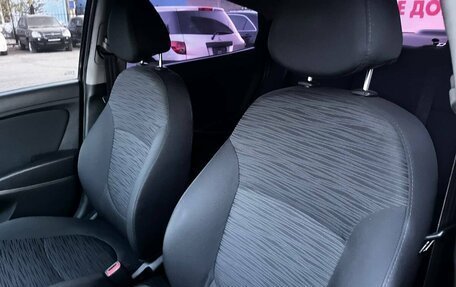 Hyundai Solaris II рестайлинг, 2014 год, 730 000 рублей, 18 фотография