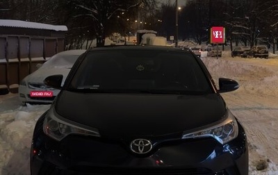 Toyota C-HR I рестайлинг, 2019 год, 2 300 000 рублей, 1 фотография