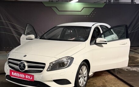 Mercedes-Benz A-Класс, 2014 год, 1 700 000 рублей, 4 фотография
