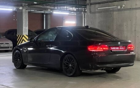 BMW 3 серия, 2008 год, 1 100 000 рублей, 3 фотография