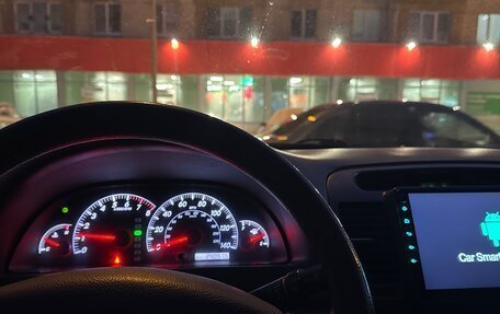 Toyota Camry V40, 2005 год, 780 000 рублей, 3 фотография