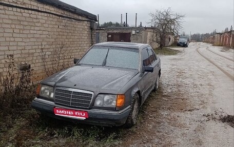 Mercedes-Benz W124, 1990 год, 150 000 рублей, 1 фотография