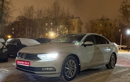Volkswagen Passat B8 рестайлинг, 2016 год, 1 980 000 рублей, 1 фотография
