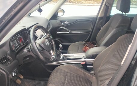 Opel Zafira C рестайлинг, 2017 год, 1 450 000 рублей, 12 фотография